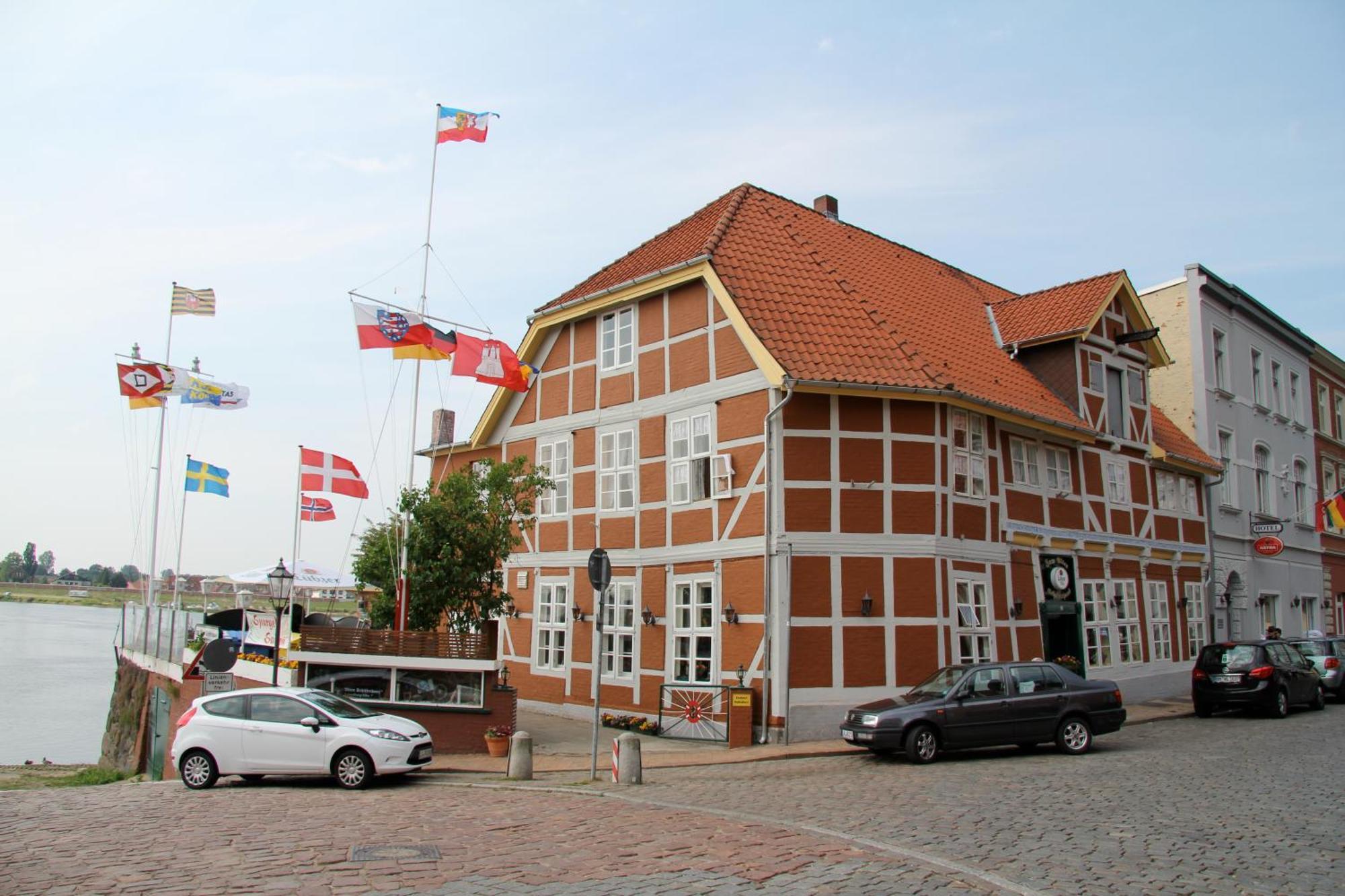Zum Alten Schifferhaus Lauenburg Bagian luar foto